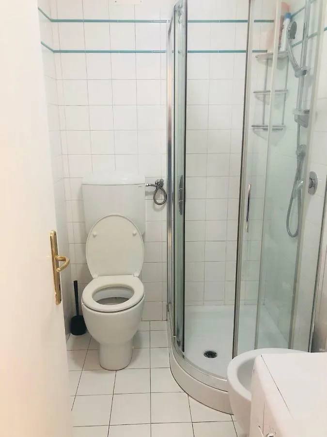 Zen Studio Apartment Mestre Italy