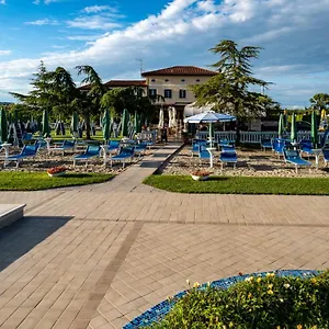 3* Hotell Sara